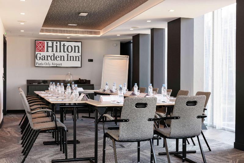 هتل Hilton Garden Inn Paris Orly Airport