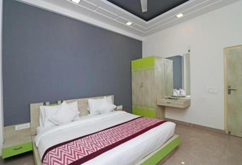 Hotel Loto  Sector 15