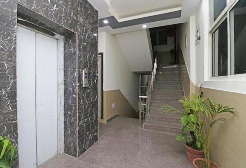 Hotel Loto  Sector 15