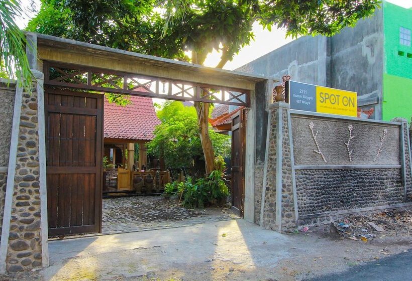 Hotell Spot On 2211 Rumah Singgah 007wijaya