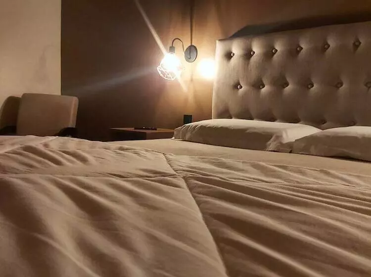 Majatalo Estalagem Da Serra