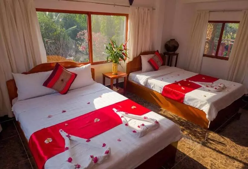 پانسیون Kep Villa Hill Guest House 1