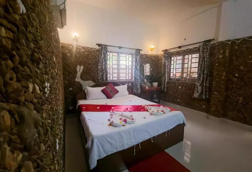 پانسیون Kep Villa Hill Guest House 1