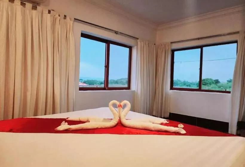 پانسیون Kep Villa Hill Guest House 1