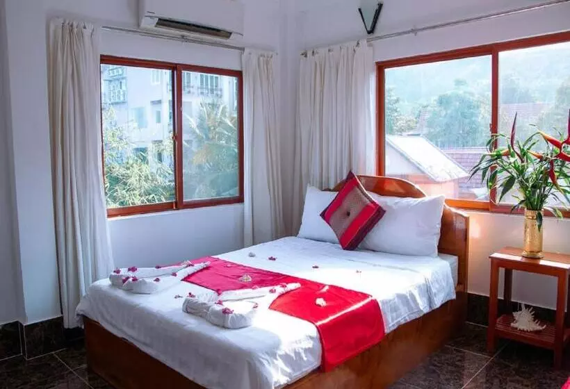 پانسیون Kep Villa Hill Guest House 1