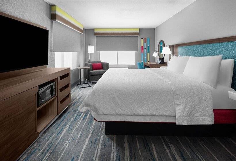 فندق Hampton Inn Phoenix Biltmore