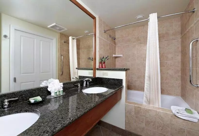 هتل Paso Robles Inn