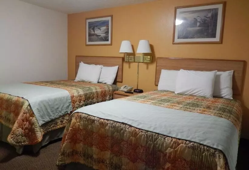 ホテル Pearsall Executive Inn