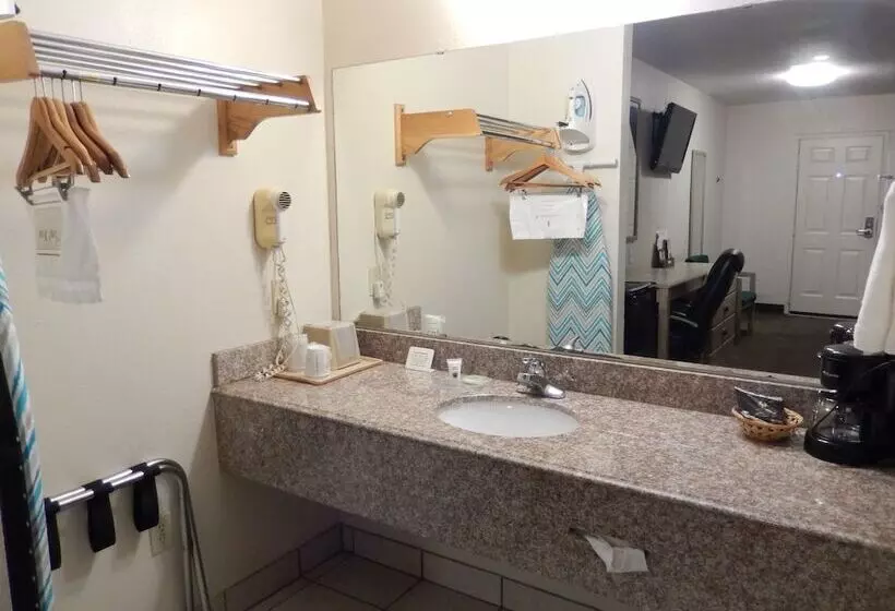 ホテル Pearsall Executive Inn