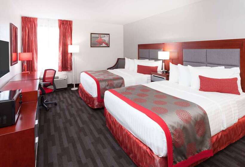 فندق Ramada Plaza By Wyndham Chicago North Shore