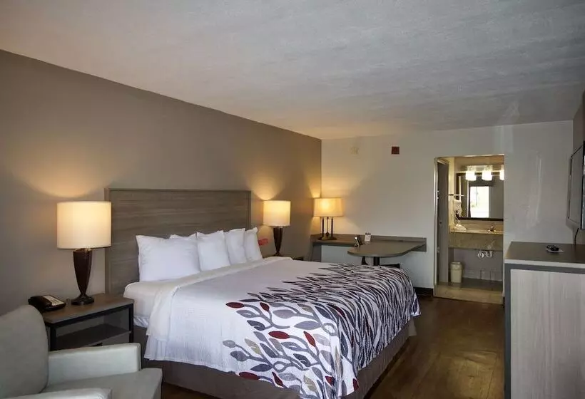 Отель Red Roof Inn Savannah North I95 Port Wentworth