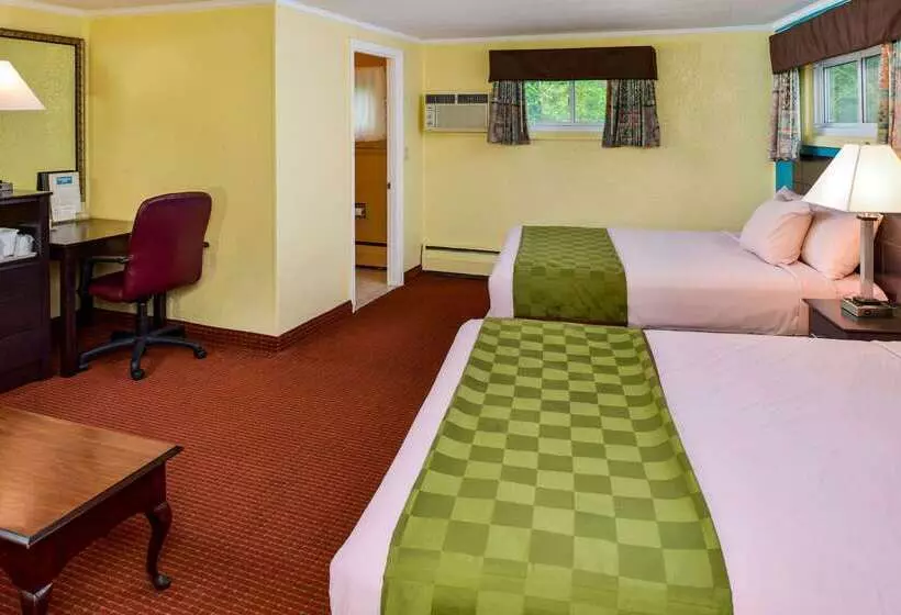 ホテル Rodeway Inn Orleans  Cape Cod