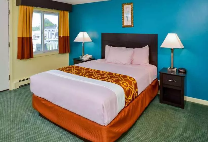 ホテル Rodeway Inn Orleans  Cape Cod