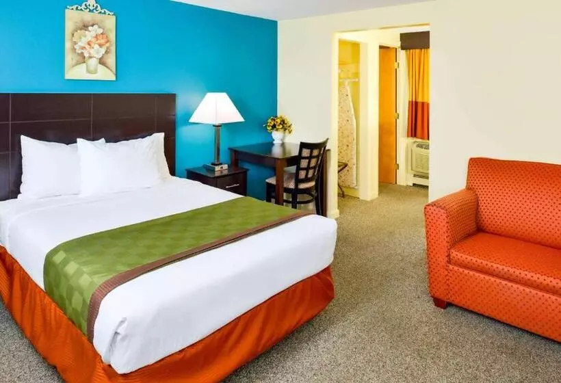 ホテル Rodeway Inn Orleans  Cape Cod