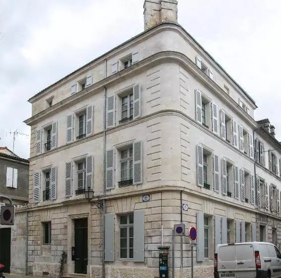 Eco Lodge City   Appart Hôtel   Villa Côté Plateau   Hyper Centre   3 étoiles Certifiées