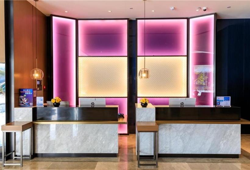 Hotel Hampton By Hilton