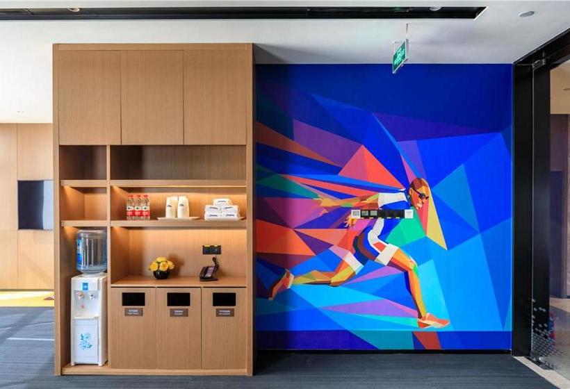 Hotel Hampton By Hilton