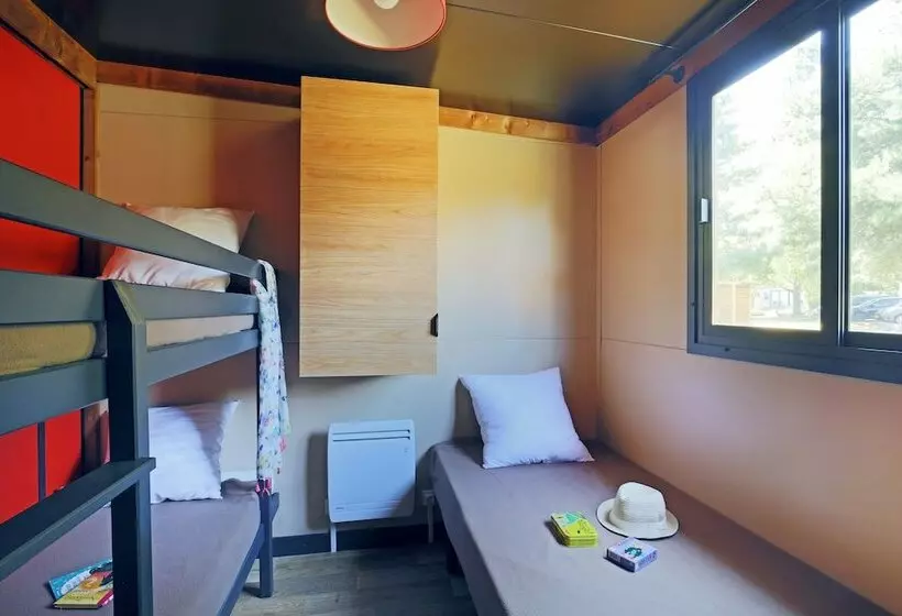 Hotelli Huttopia Les Chateaux