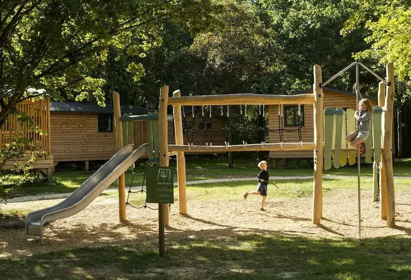 Hotelli Huttopia Les Chateaux