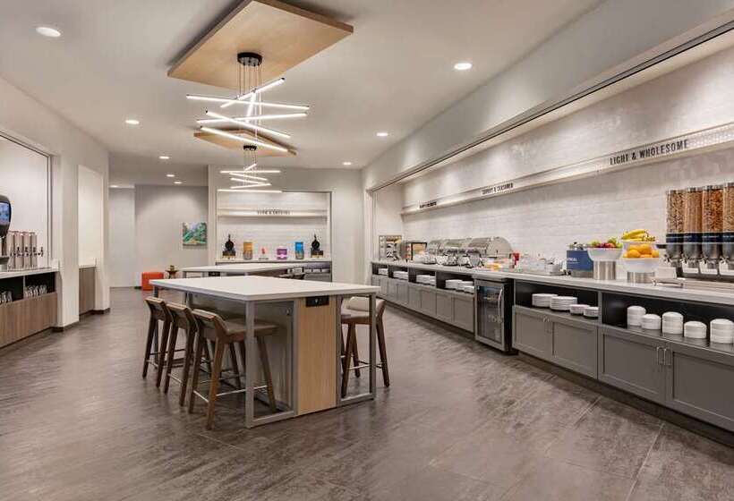 Szálloda Tru By Hilton Easton