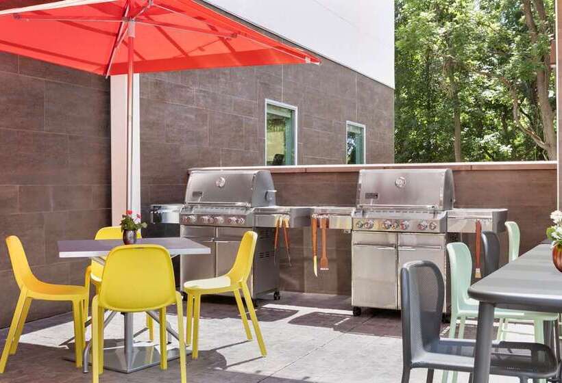 Szálloda Tru By Hilton Easton