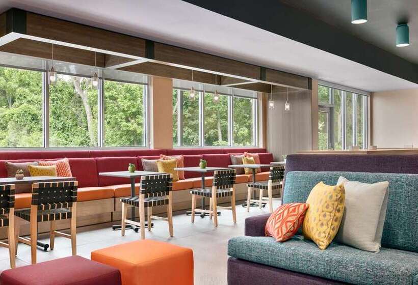 Szálloda Tru By Hilton Easton