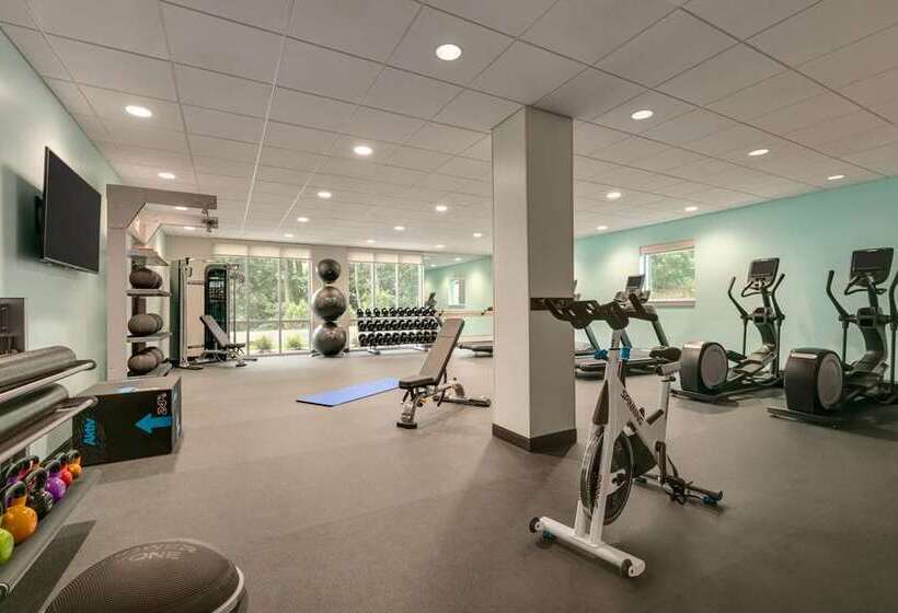 Szálloda Tru By Hilton Easton