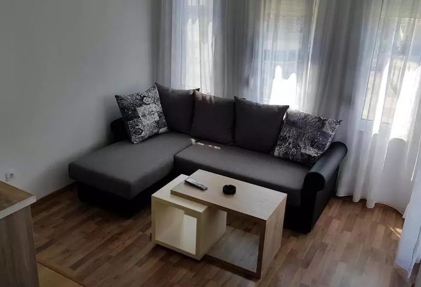 پانسیون Apartments Jm