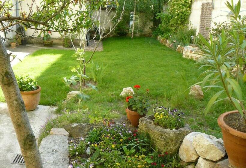 פנסיון La Maison De Saumur