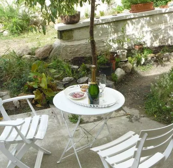 ペンション La Maison De Saumur