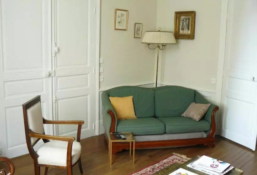 ペンション La Maison De Saumur