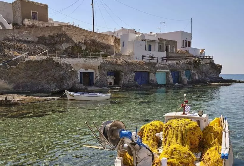 پانسیون The Elephant Goupa Beach