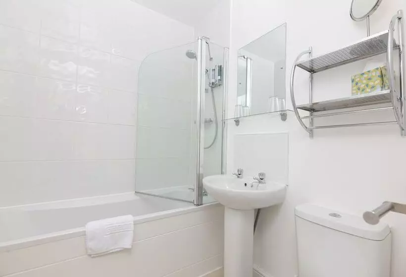 Salt Lane Apartments