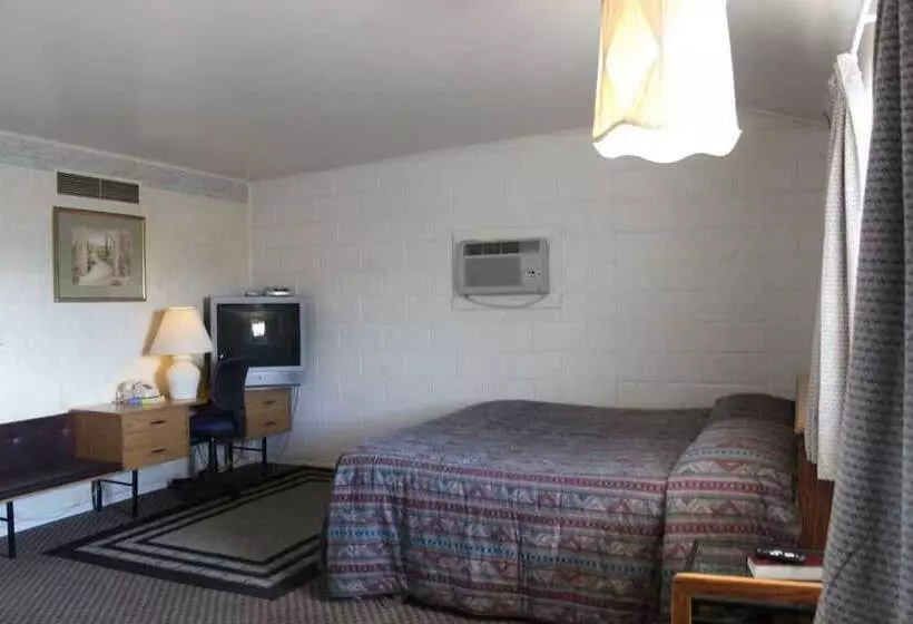 Thunderbird Motel