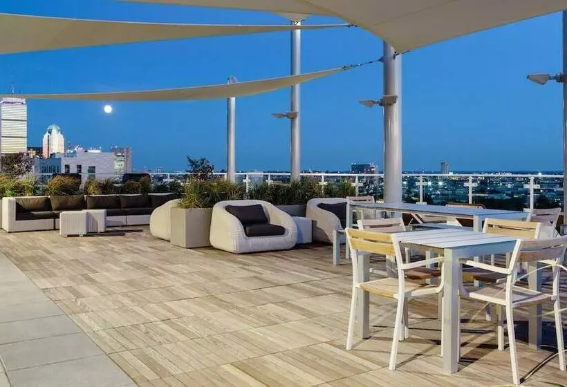 Luxurious 1bd/1ba Penthouse In Fenway   1t