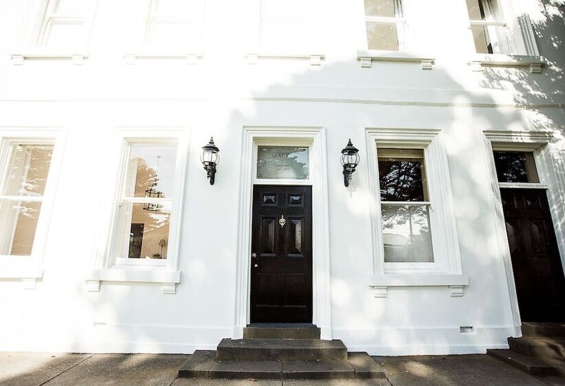 ペンション Old Market Inn