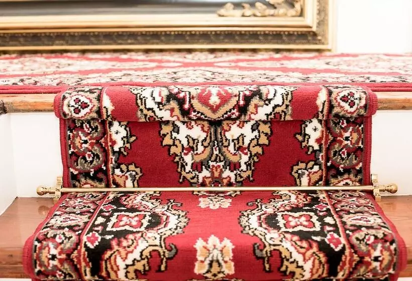 Majatalo Old Market Inn