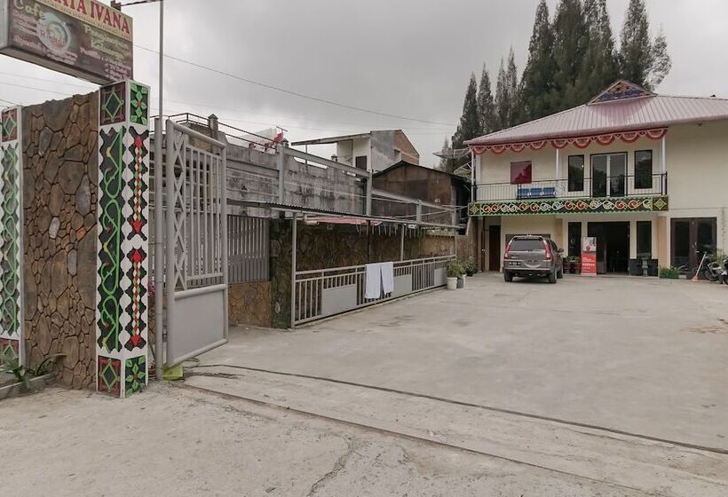 پانسیون Reddoorz Near Tahura Berastagi