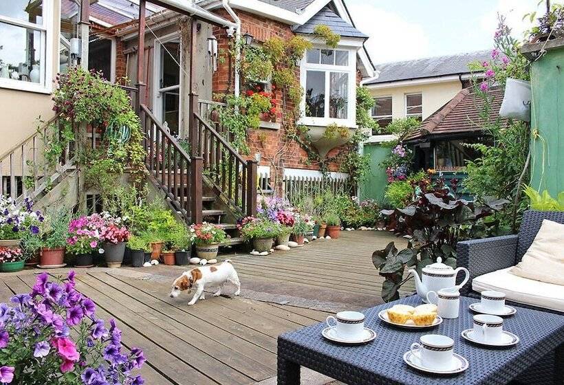 The Brick House Bed & Breakfast