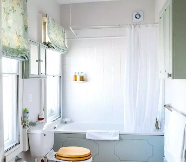 The Brick House Bed & Breakfast