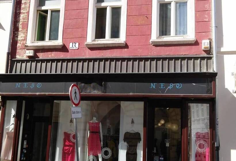 Veronika Group Radićeva