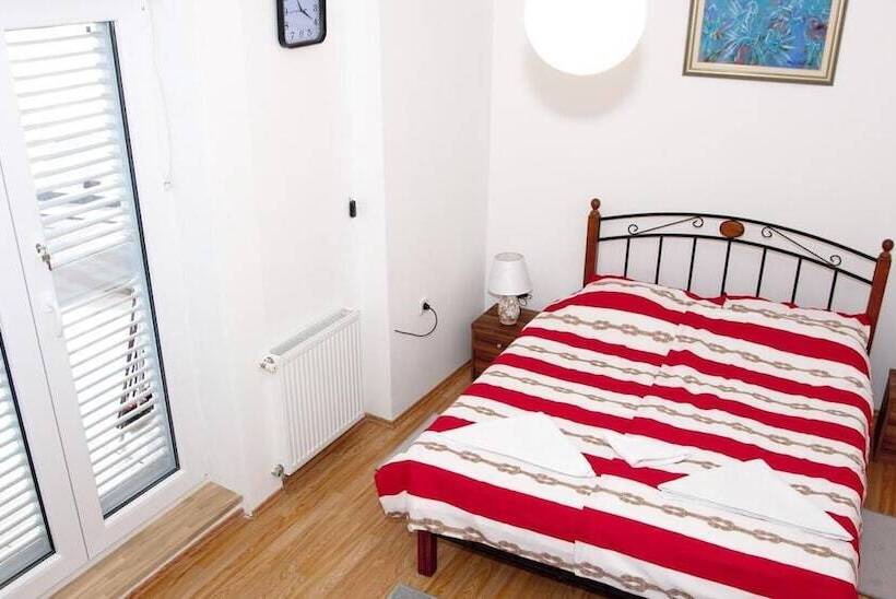 Veronika Group Radićeva