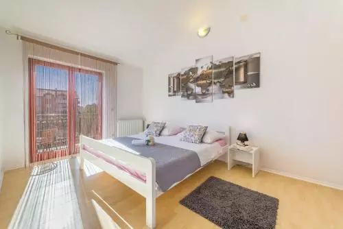 Apartments Julija In Vodice