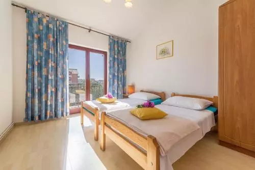 Apartments Julija In Vodice