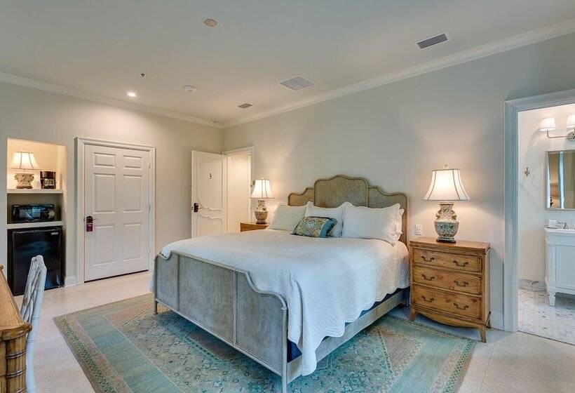 住宿加早餐  Azaleana Manor