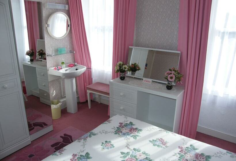 Bed and Breakfast El Tabora Guest House