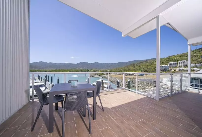 Harbour Cove