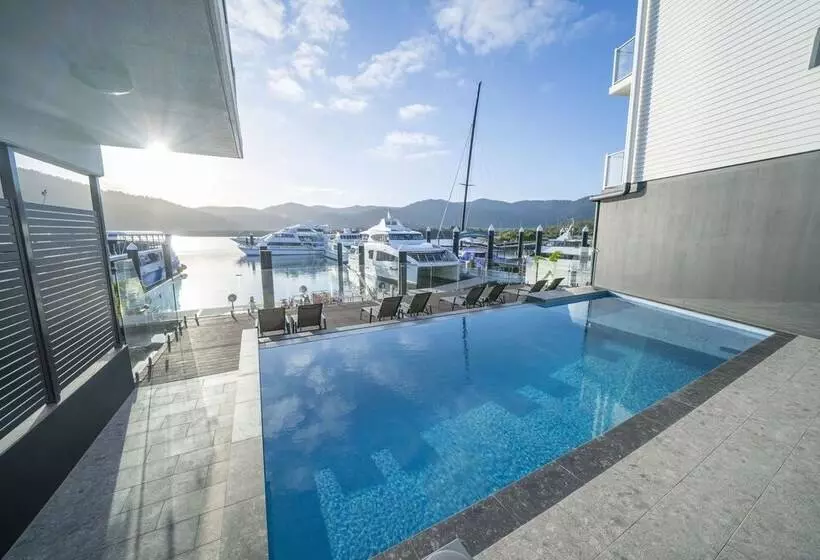 Harbour Cove