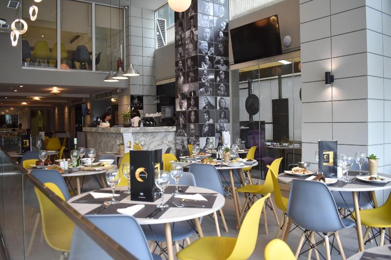 Hotel Athenian Montaza