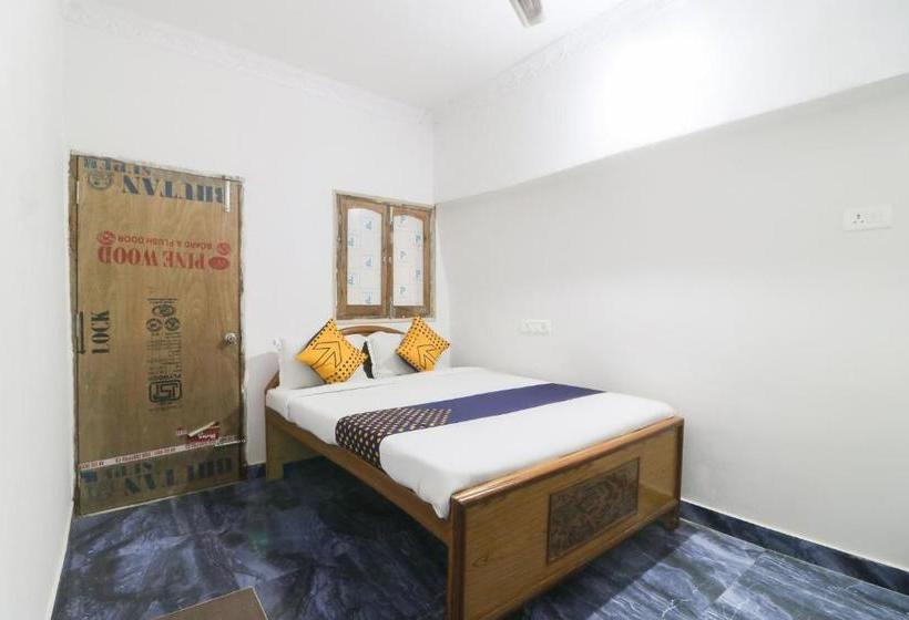 هتل Spot On 61644  Kumar Kripa